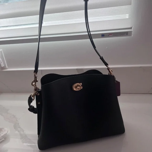 Coach Willow Shoulder Bag Black Pebble Leather Turnlock Matte Gold + Strap - Picture 13 of 16